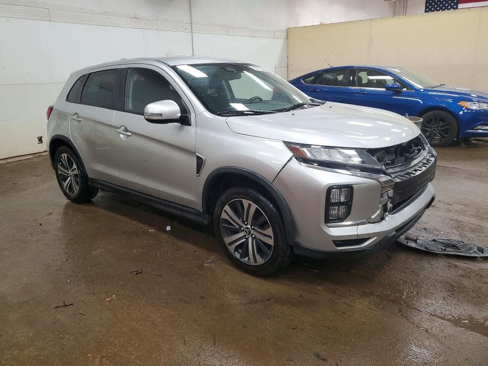 2020 MITSUBISHI OUTLANDER SPORT ES 4