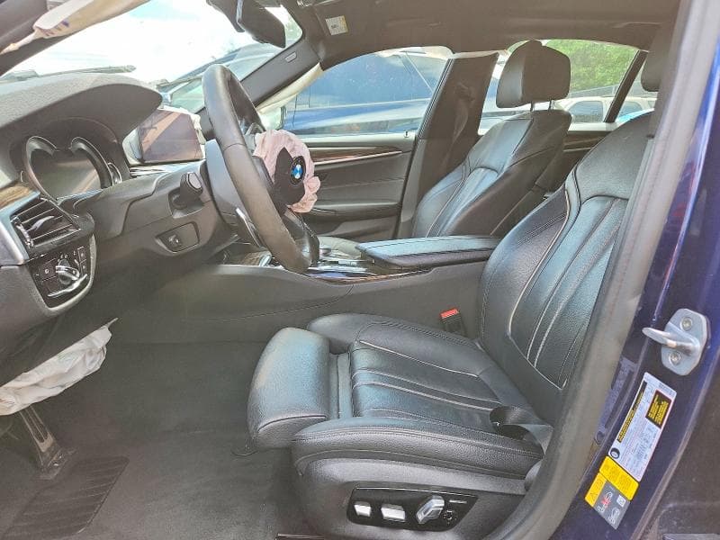 2019 BMW 530XE 7