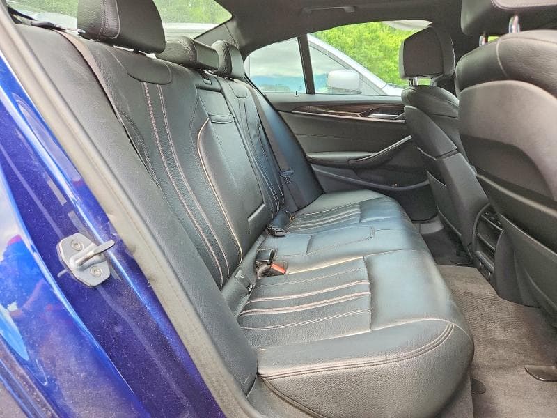 2019 BMW 530XE 10