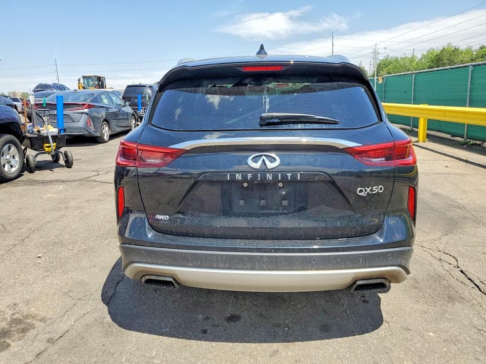 2020 INFINITI QX50 LUXE LUXE 6
