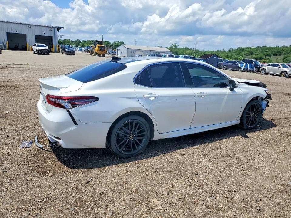 2022 TOYOTA CAMRY XSE XSE 3