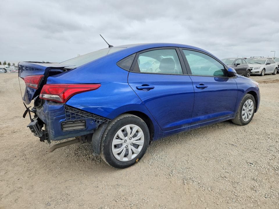 2022 HYUNDAI ACCENT SE 3
