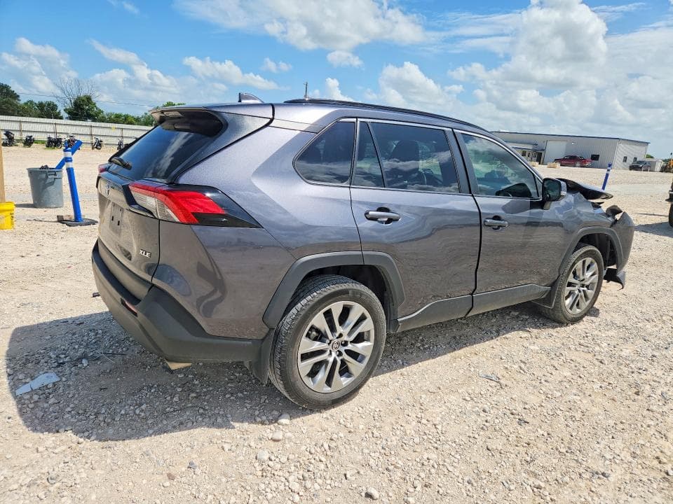 2023 TOYOTA RAV4 XLE PREMIUM XLE PREMIUM 3