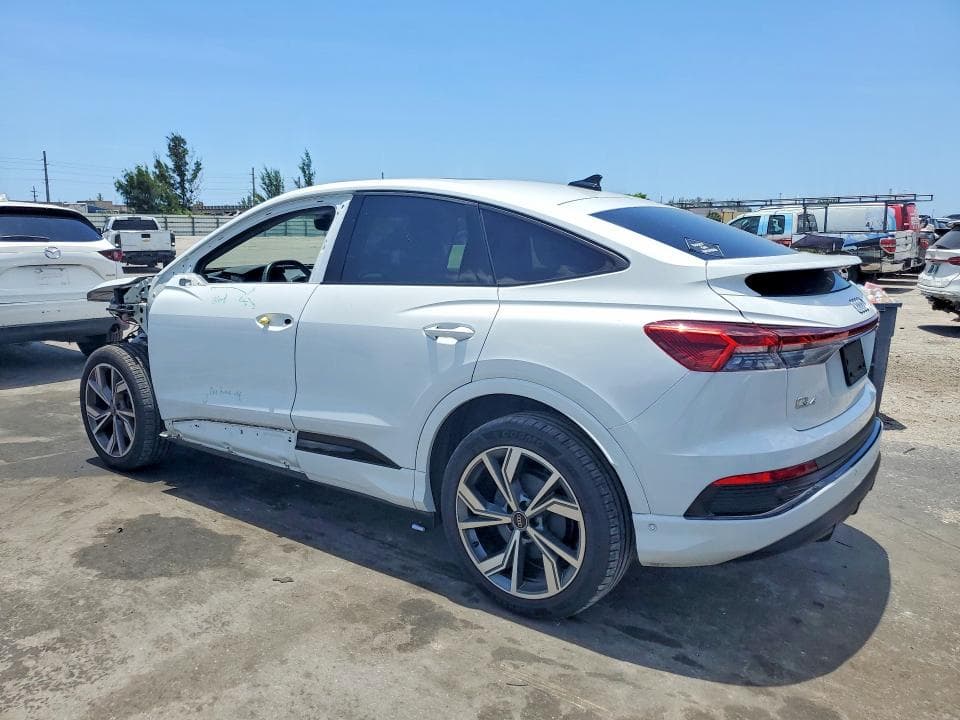 2023 AUDI Q4 E-TRON SPORTBACK PREMIUM PLUS 2
