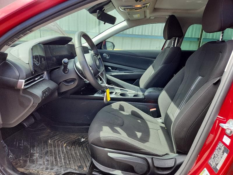 2025 HYUNDAI ELANTRA SEL 7