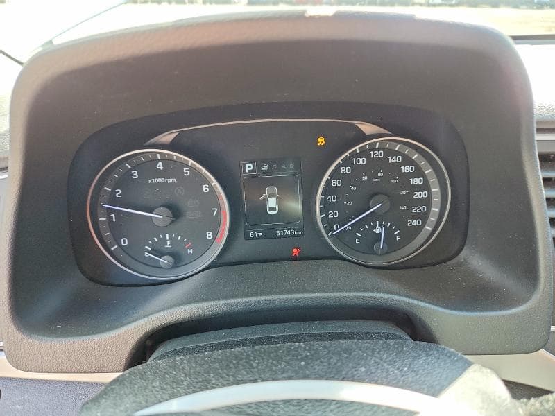 2018 HYUNDAI ELANTRA SEL 9
