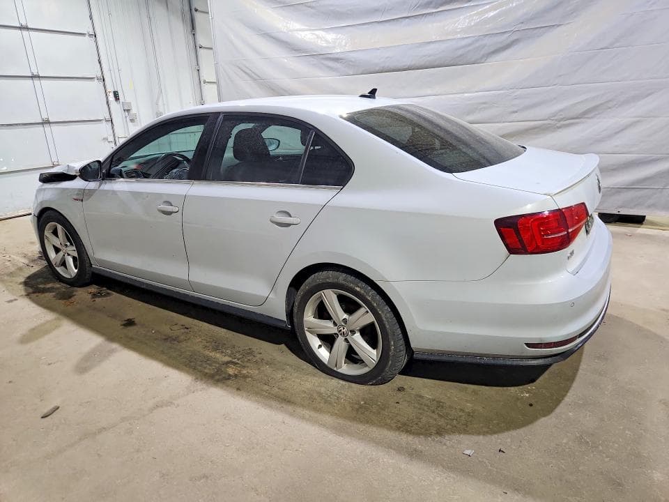2017 VOLKSWAGEN JETTA GLI 2