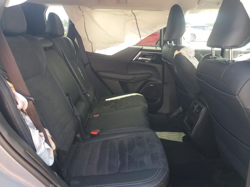 2025 MITSUBISHI OUTLANDER SE 11