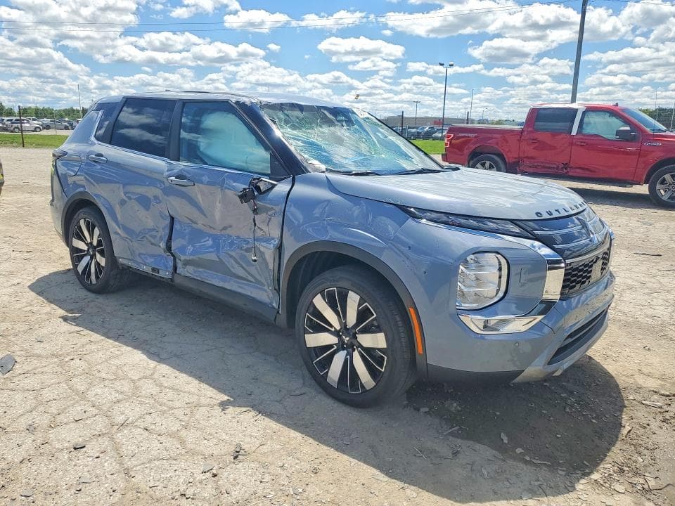2025 MITSUBISHI OUTLANDER SE 4