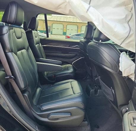 2021 JEEP GRAND CHEROKEE L LIMITED L LIMITED 10