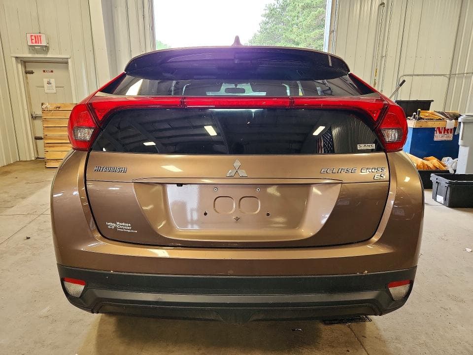 2019 MITSUBISHI ECLIPSE CROSS ES 6