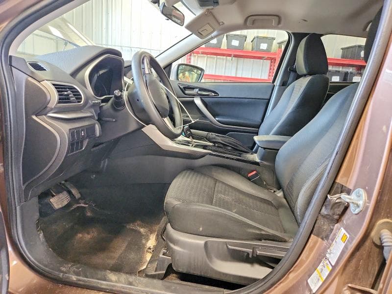 2019 MITSUBISHI ECLIPSE CROSS ES 7