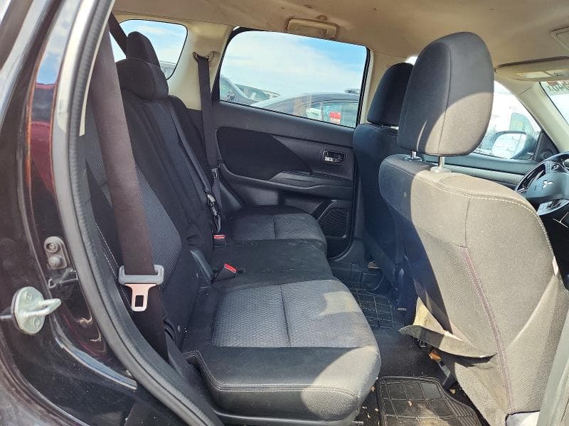 2016 MITSUBISHI OUTLANDER 10