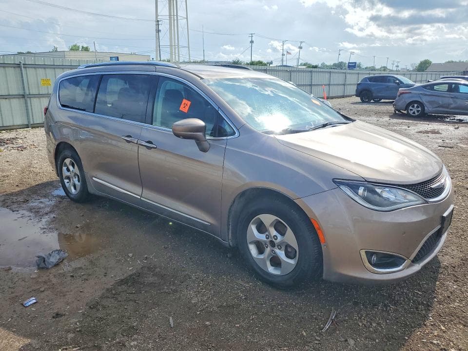 2017 CHRYSLER PACIFICA TOURING L PLUS 4