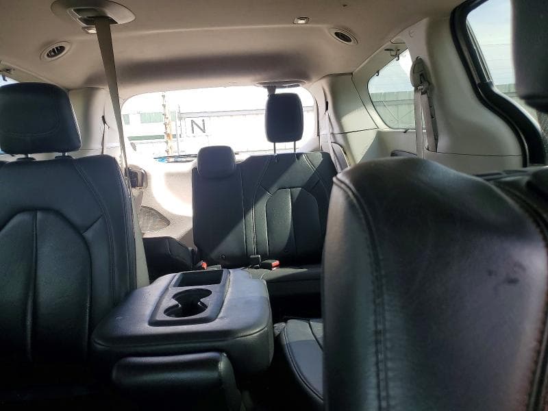 2017 CHRYSLER PACIFICA TOURING L PLUS 10