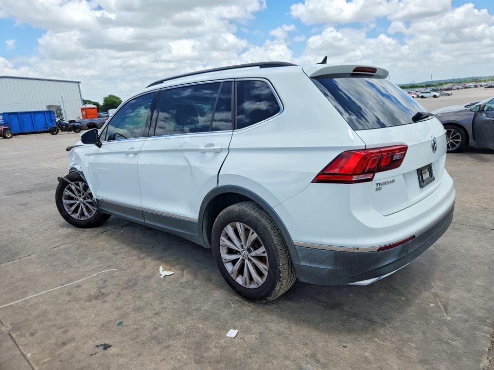 2018 VOLKSWAGEN TIGUAN SE SE 2