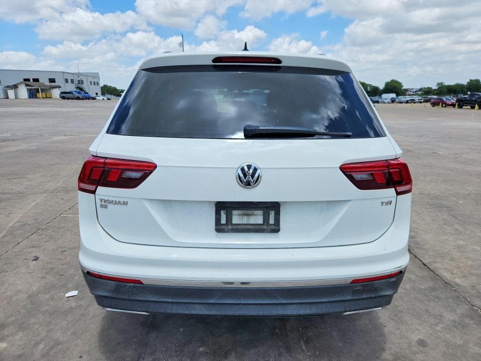 2018 VOLKSWAGEN TIGUAN SE SE 6