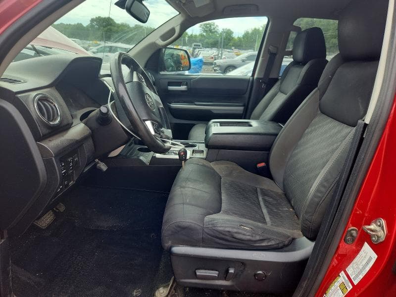 2018 TOYOTA TUNDRA SR5 7