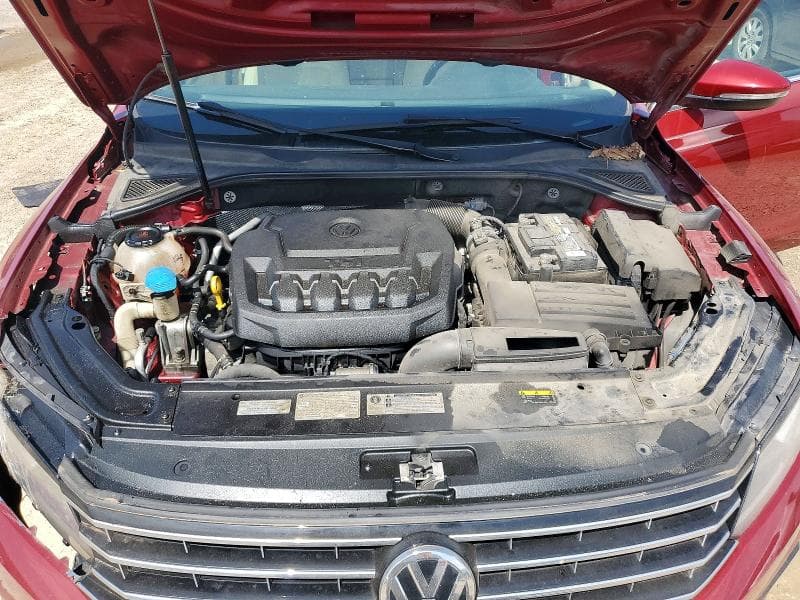 2018 VOLKSWAGEN PASSAT SE 11