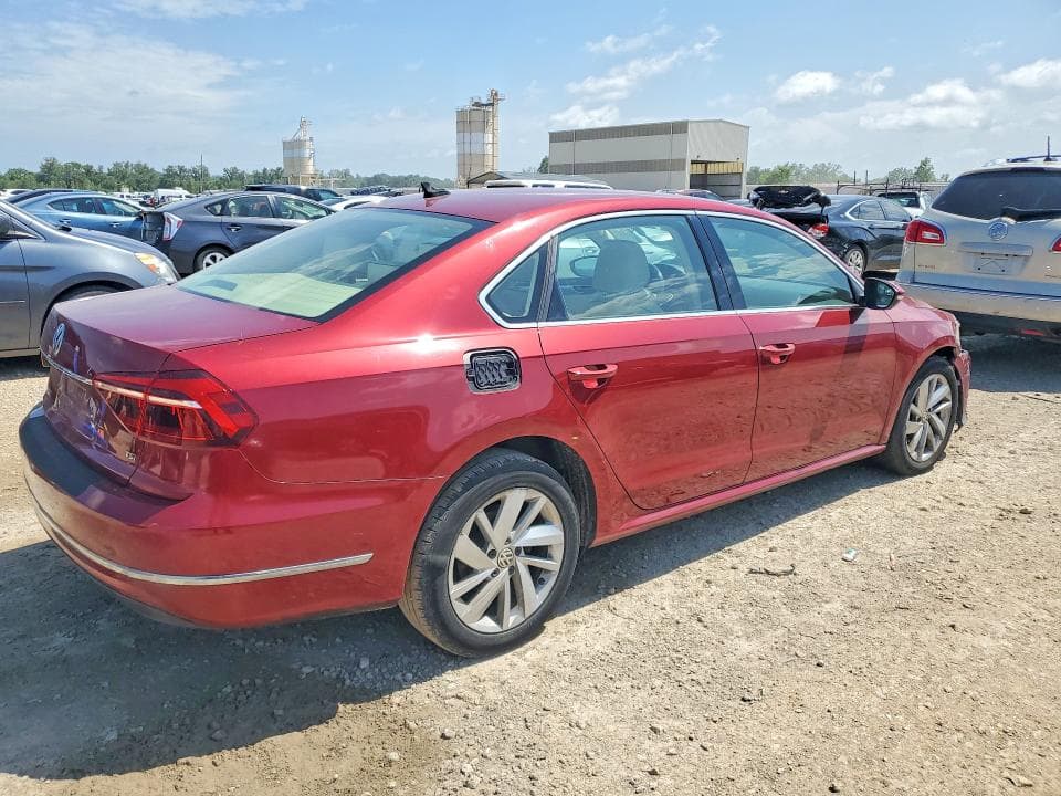 2018 VOLKSWAGEN PASSAT SE 3