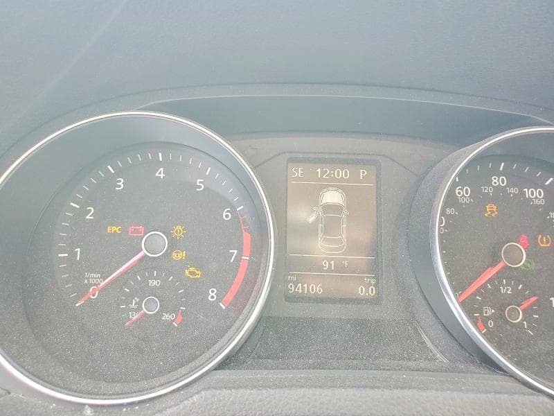 2018 VOLKSWAGEN PASSAT SE 9