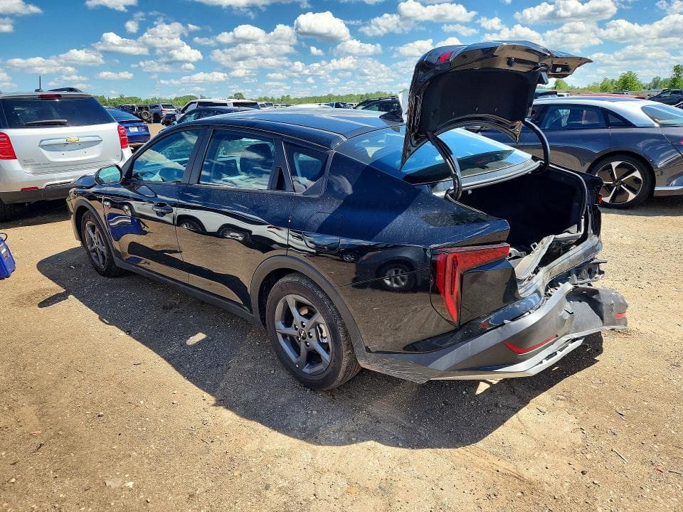 2026 KIA K4 LXS 2