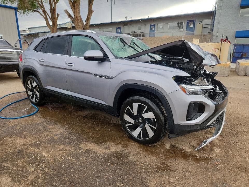 2025 VOLKSWAGEN ATLAS CROSS SPORT SE 4