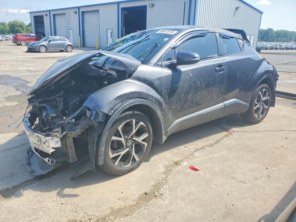 2018 TOYOTA C-HR XLE XLE - 1