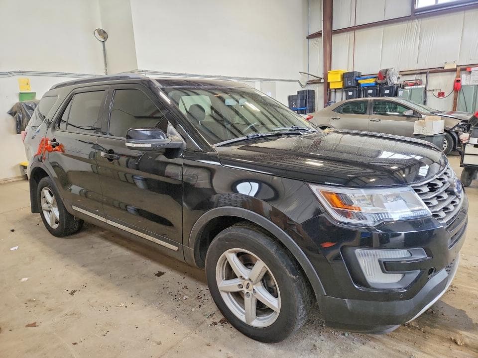 2017 FORD EXPLORER XLT XLT 5