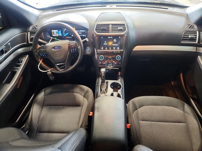 2017 FORD EXPLORER XLT XLT 9