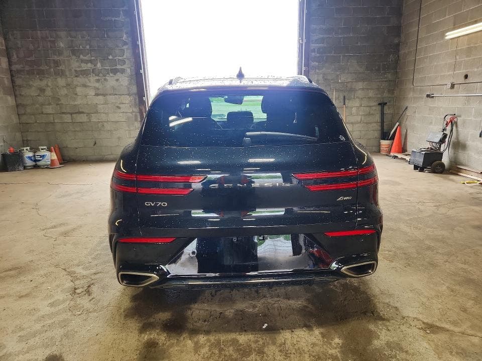 2026 GENESIS GV70 SPORT PRESTIGE 6