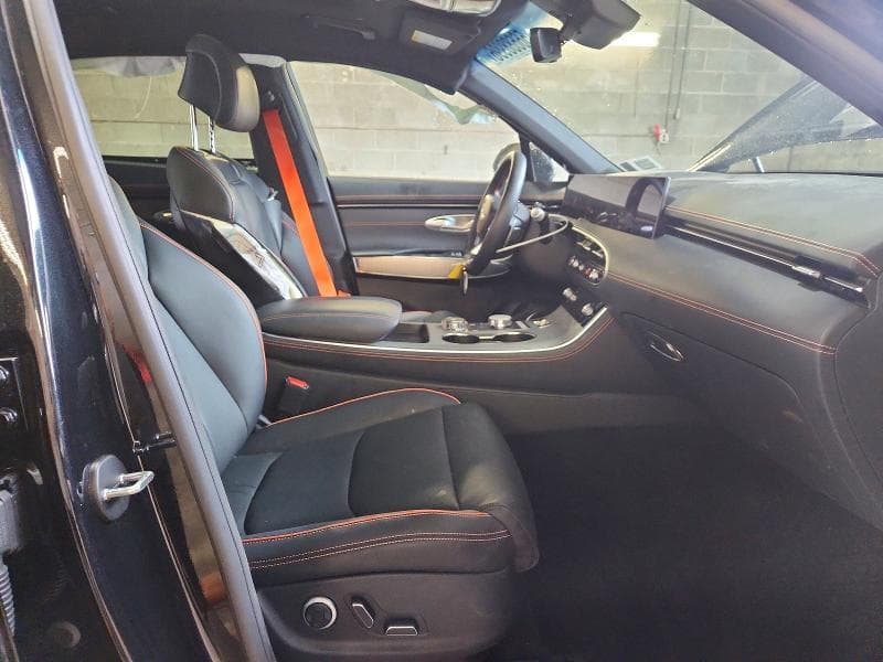2026 GENESIS GV70 SPORT PRESTIGE 7