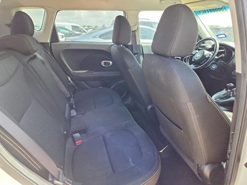 2016 KIA SOUL + 10