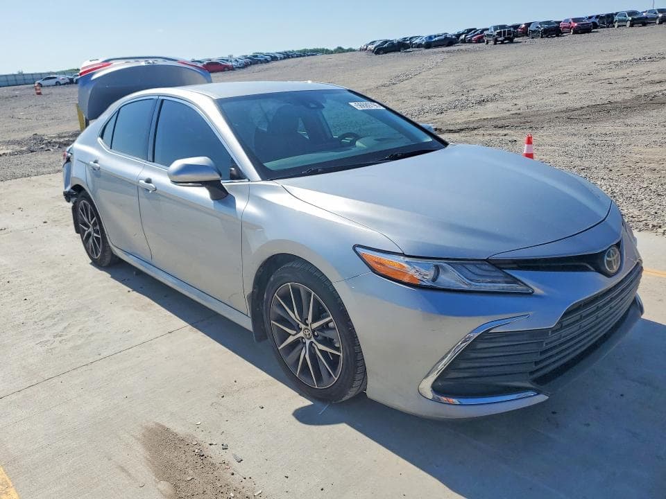 2023 TOYOTA CAMRY XLE XLE 4