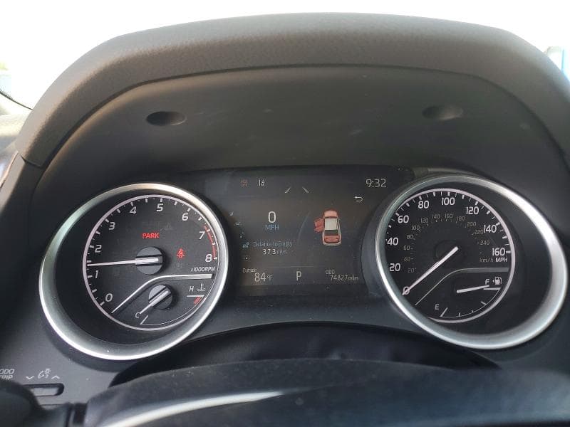 2023 TOYOTA CAMRY XLE XLE 9