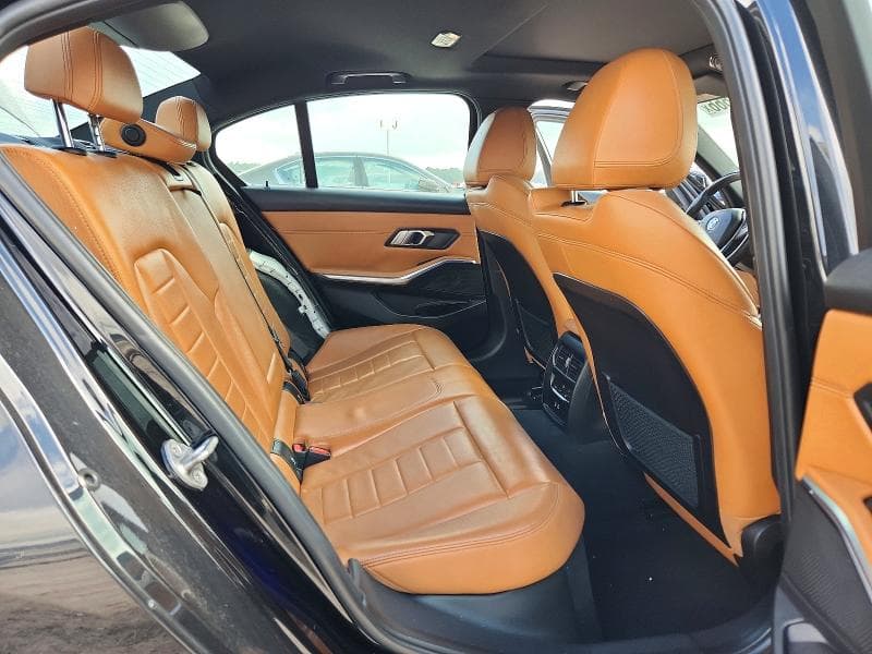 2021 BMW 330I 10
