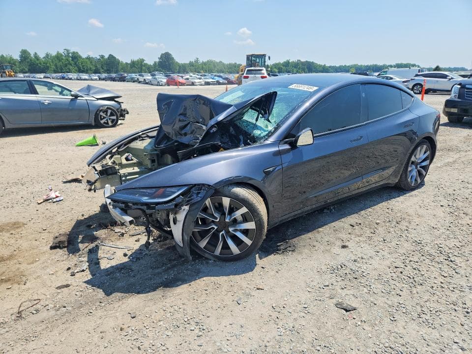 2024 TESLA MODEL 3