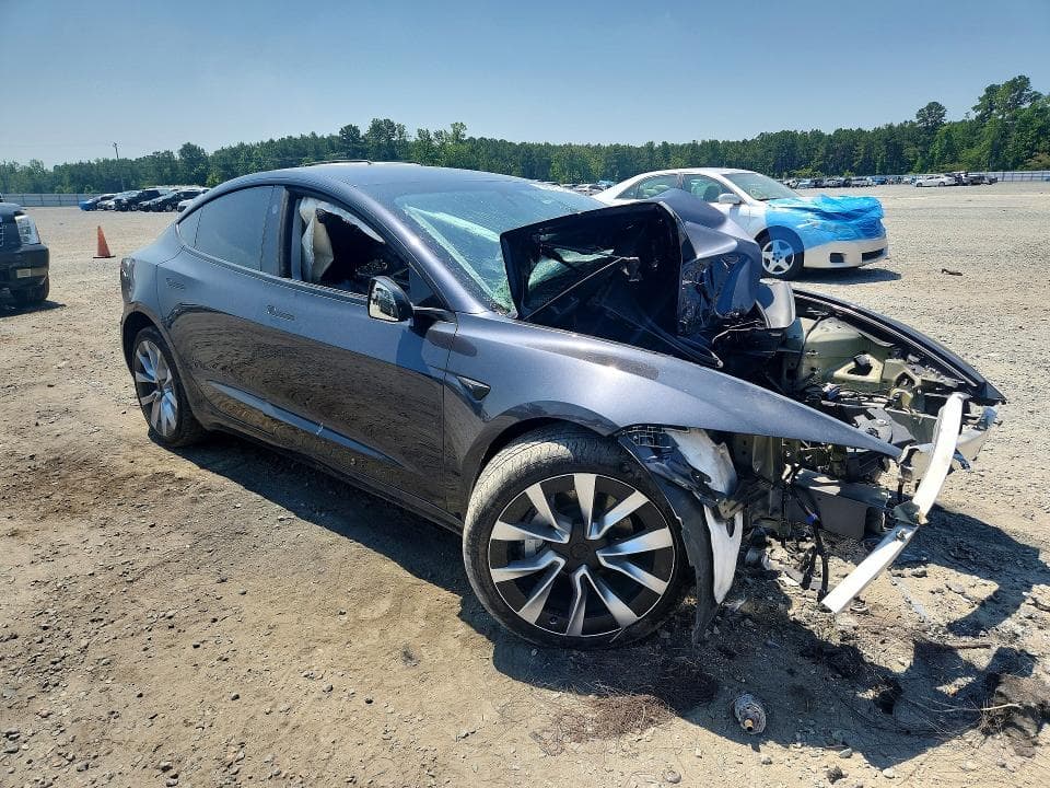2024 TESLA MODEL 3 4