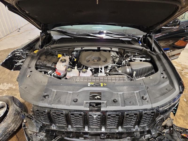 2022 JEEP GRAND CHEROKEE LIMITED 4XE 12
