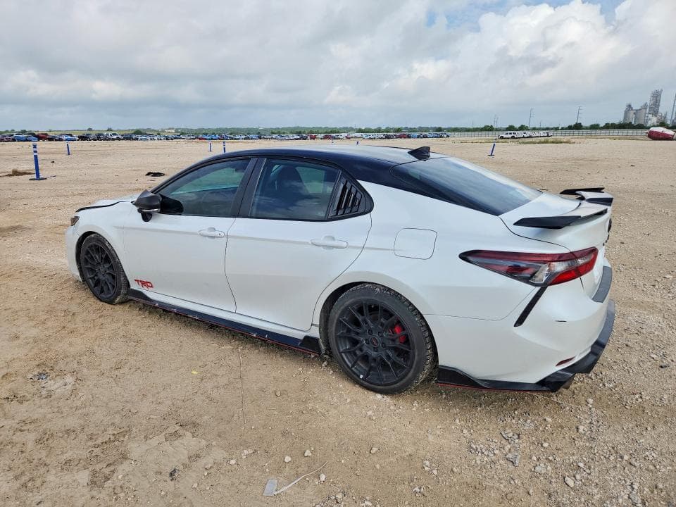 2022 TOYOTA CAMRY TRD 2