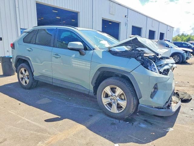 2021 TOYOTA RAV4 XLE XLE 4