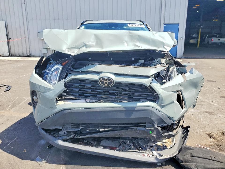2021 TOYOTA RAV4 XLE XLE 5