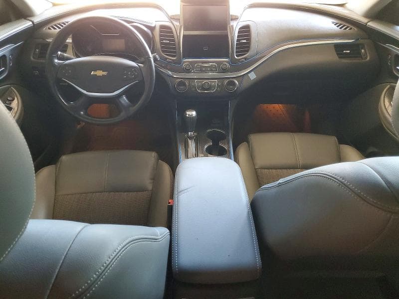 2017 CHEVROLET IMPALA LT (1LT) 8