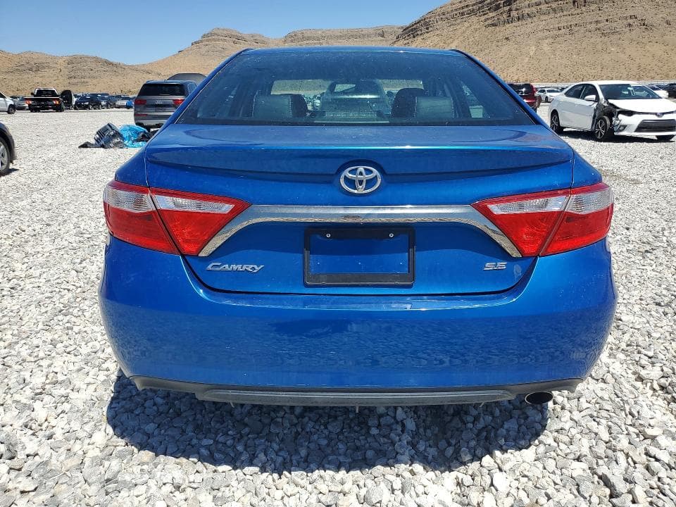 2017 TOYOTA CAMRY SE SE 6