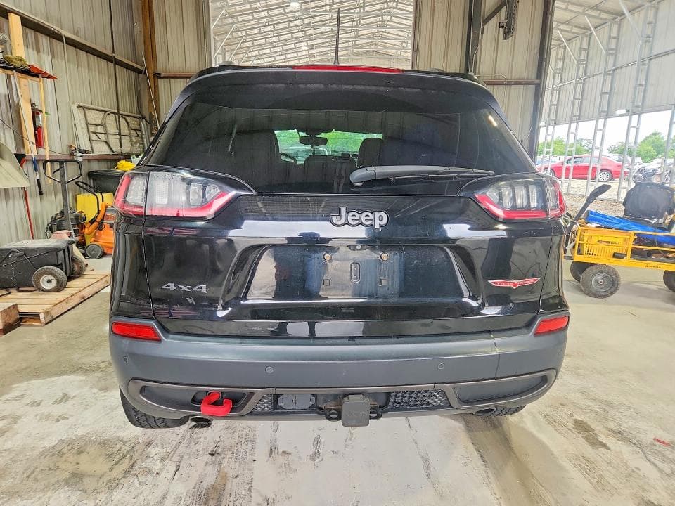 2019 JEEP CHEROKEE TRAILHAWK 6