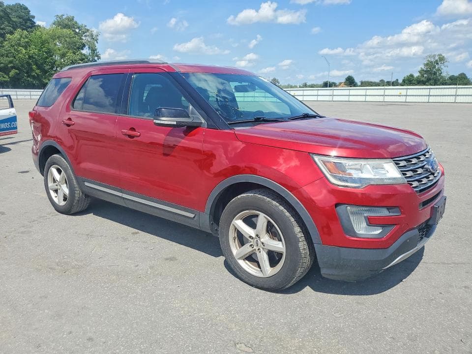 2017 FORD EXPLORER XLT 4