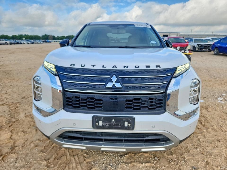 2024 MITSUBISHI OUTLANDER SE 5