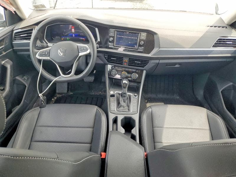 2024 VOLKSWAGEN JETTA SE 8