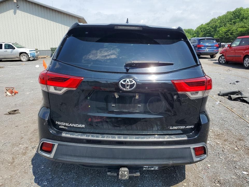 2018 TOYOTA HIGHLANDER LIMITED 6