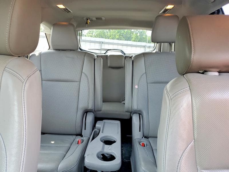 2018 TOYOTA HIGHLANDER LIMITED 10